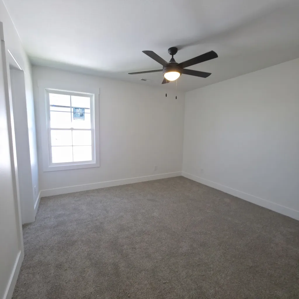 3162 E Old Ashland City Road, E Clarksville TN 37043