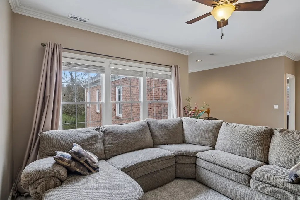 1659 Preston Place Brentwood TN 37027