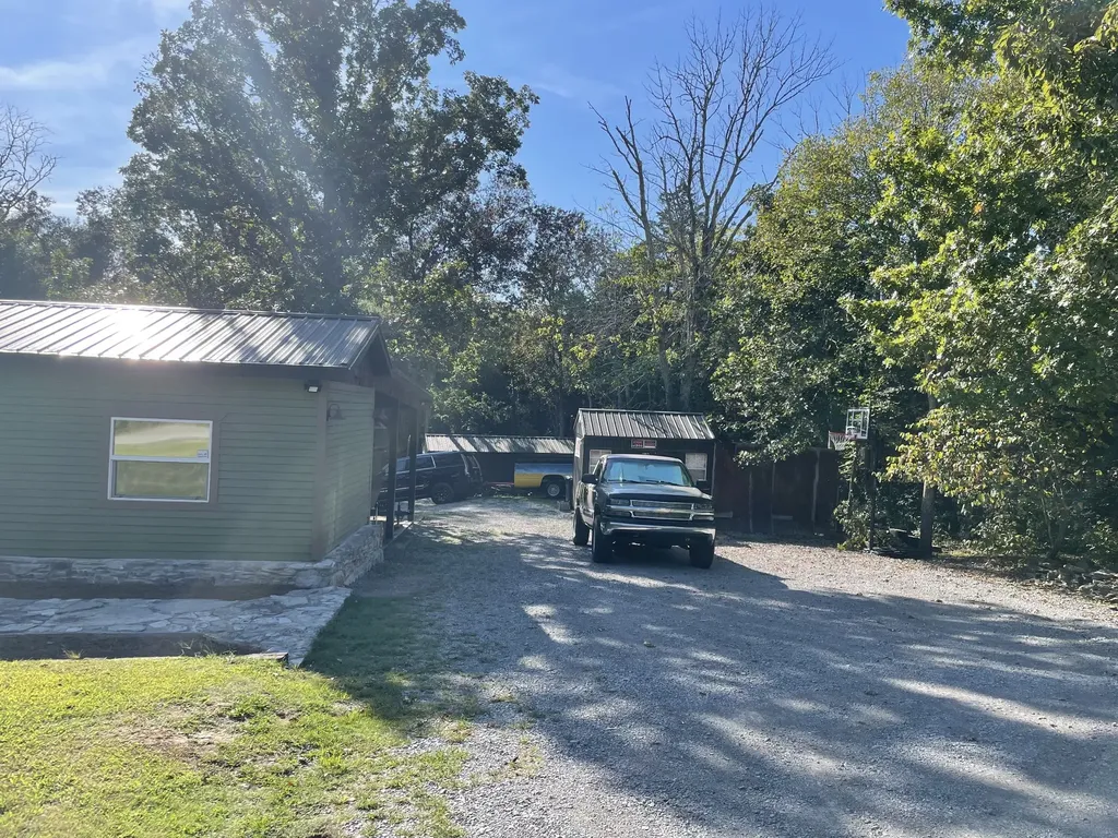 192 S Dickerson Chapel Road Lebanon TN 37087