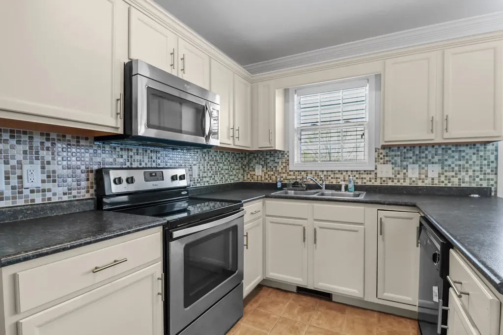 1213 Channelview Drive Clarksville TN 37040