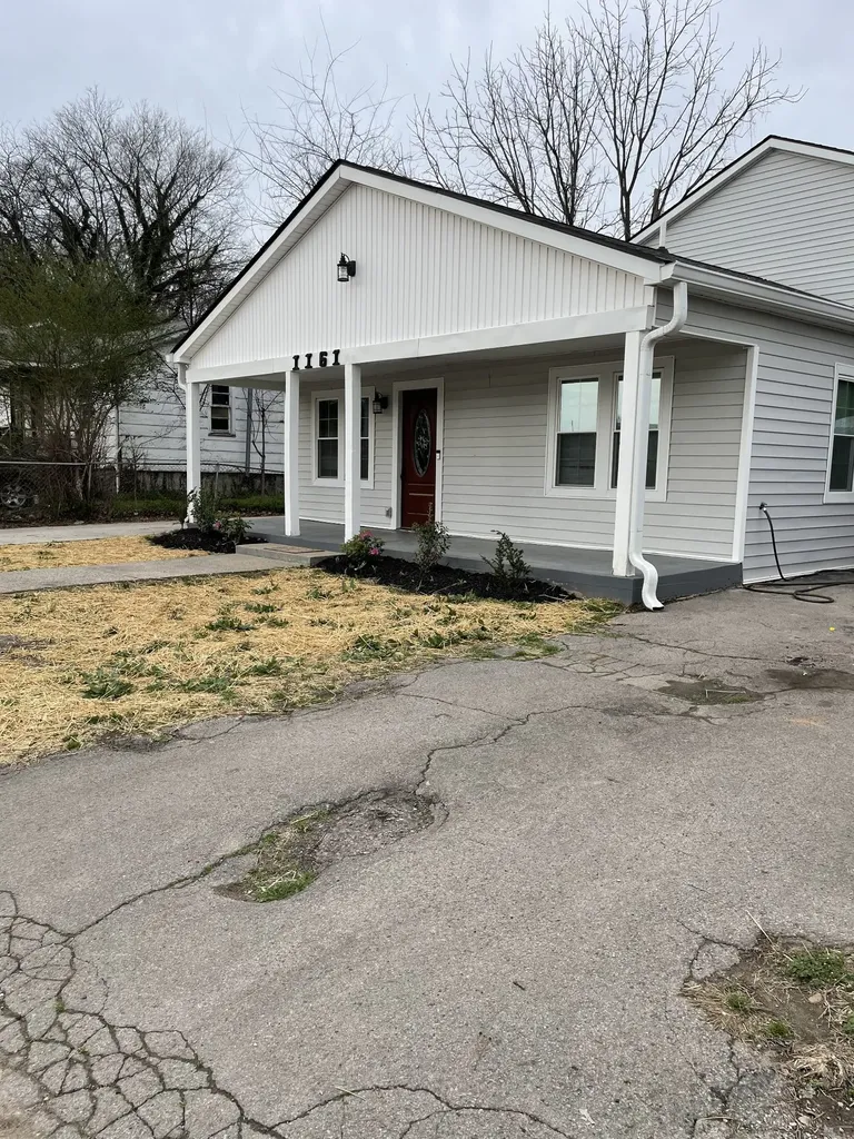 1161 Main Street Clarksville TN 37040