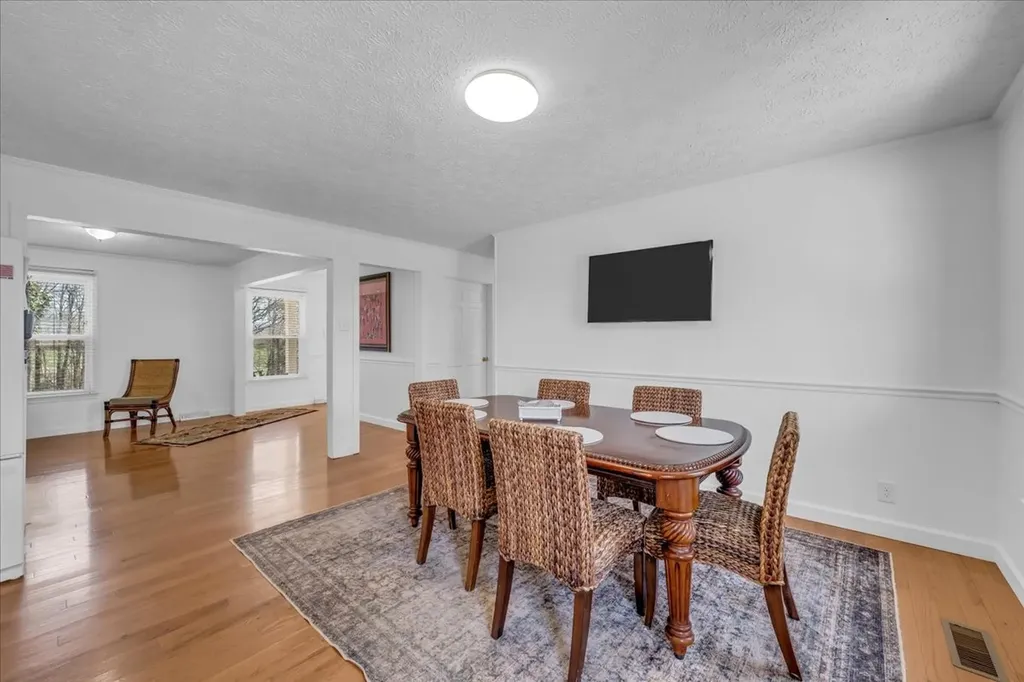 1389 Coconut Ridge Road Smithville TN 37166