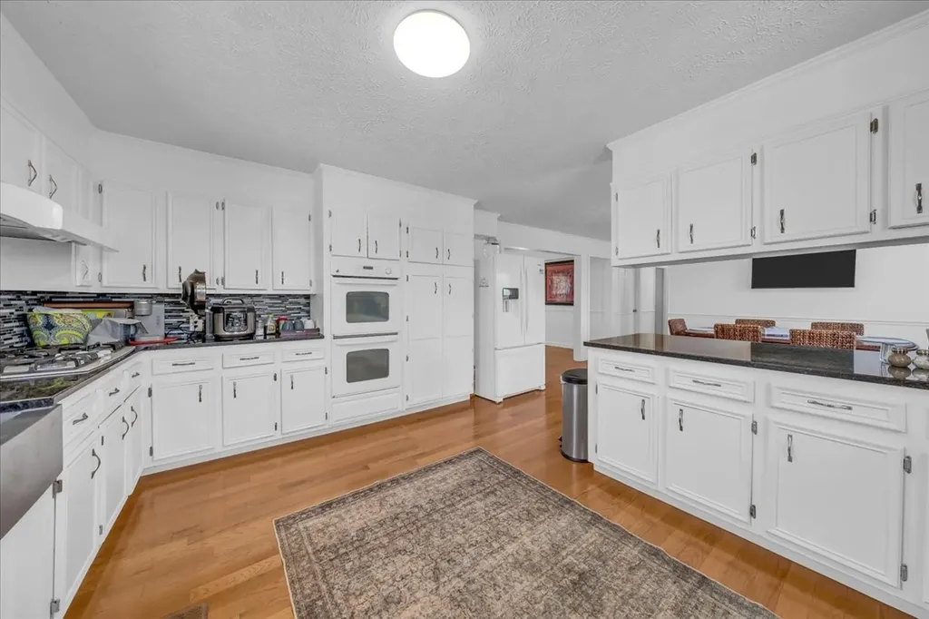1389 Coconut Ridge Road Smithville TN 37166