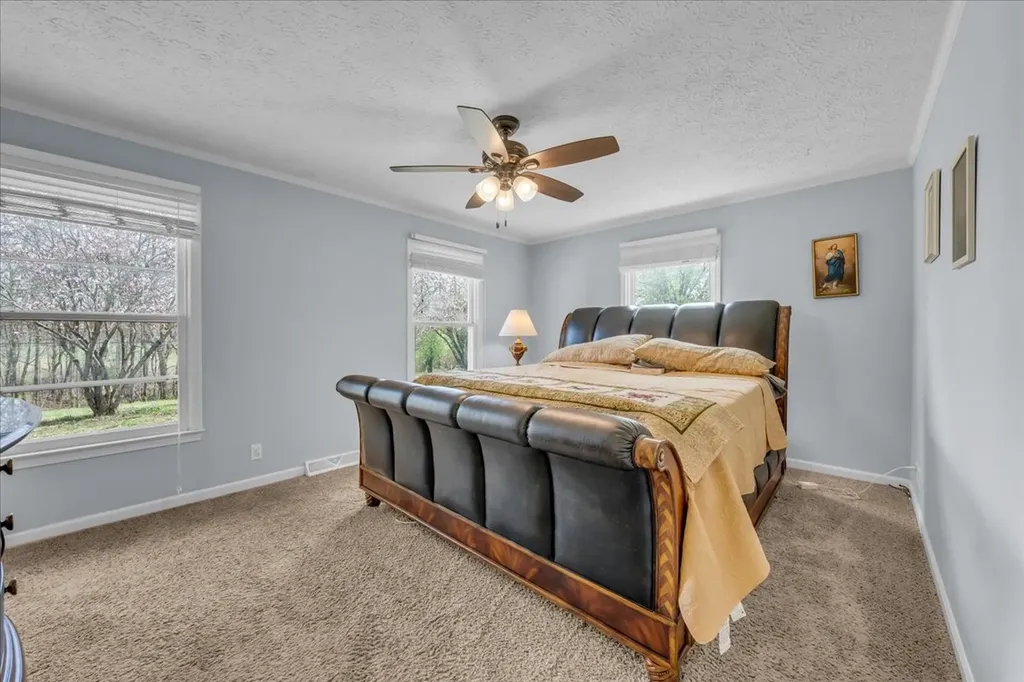 1389 Coconut Ridge Road Smithville TN 37166