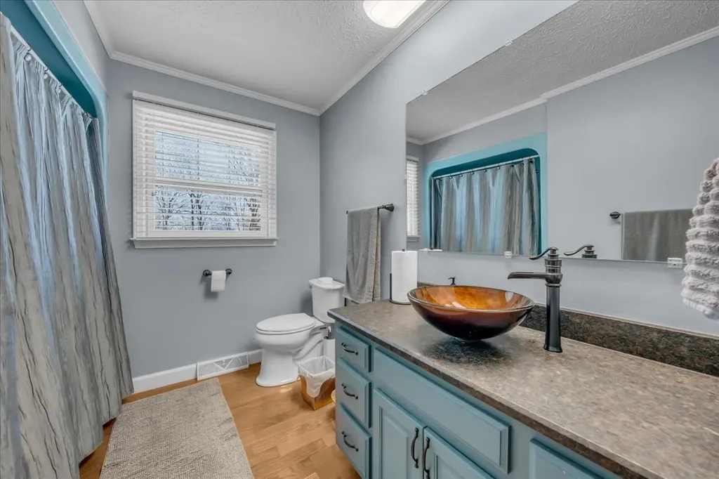 1389 Coconut Ridge Road Smithville TN 37166