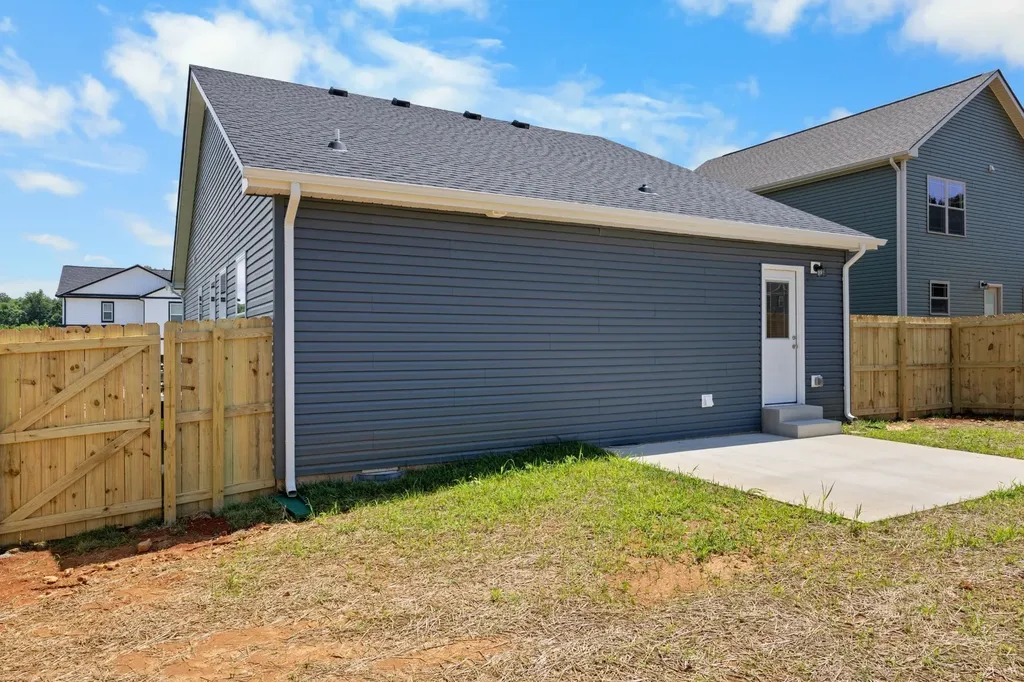 1166 Tybee Drive Clarksville TN 37042