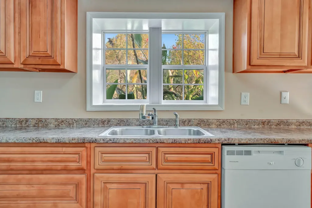 6332 Carney Road Whites Creek TN 37189