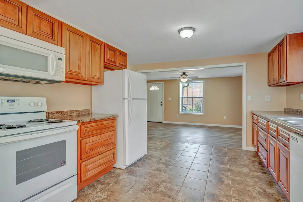 6332 Carney Road Whites Creek TN 37189