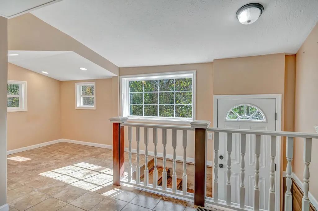 6332 Carney Road Whites Creek TN 37189