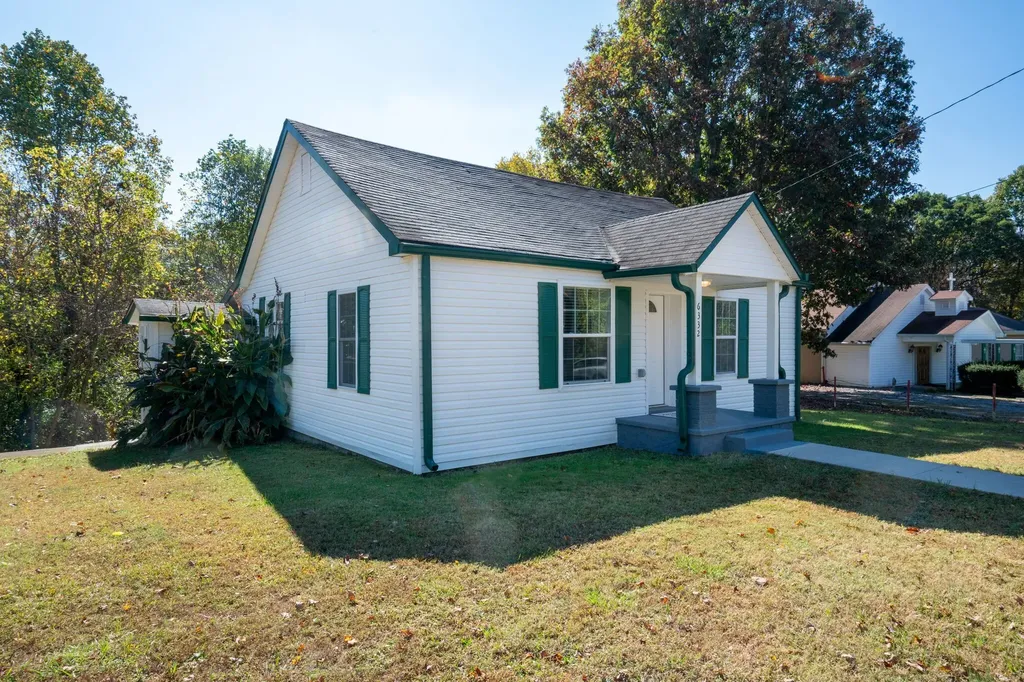 6332 Carney Road Whites Creek TN 37189