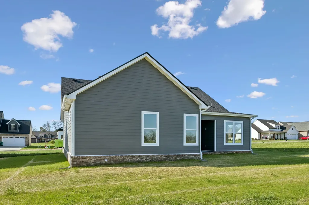124 Lookout Drive Winchester TN 37398