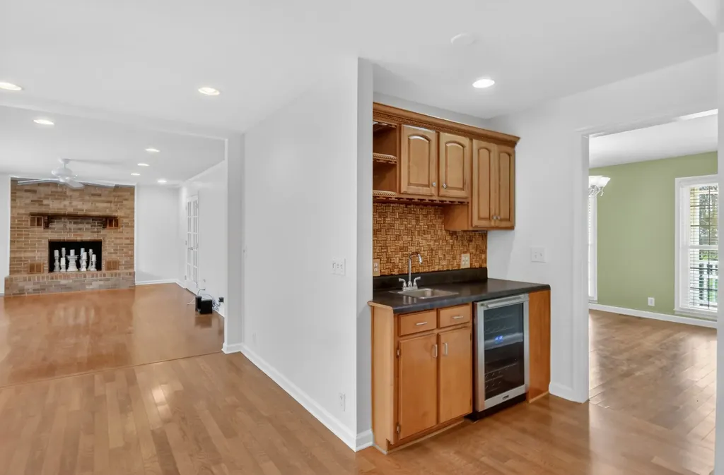 205 Bluegrass Circle Lebanon TN 37090