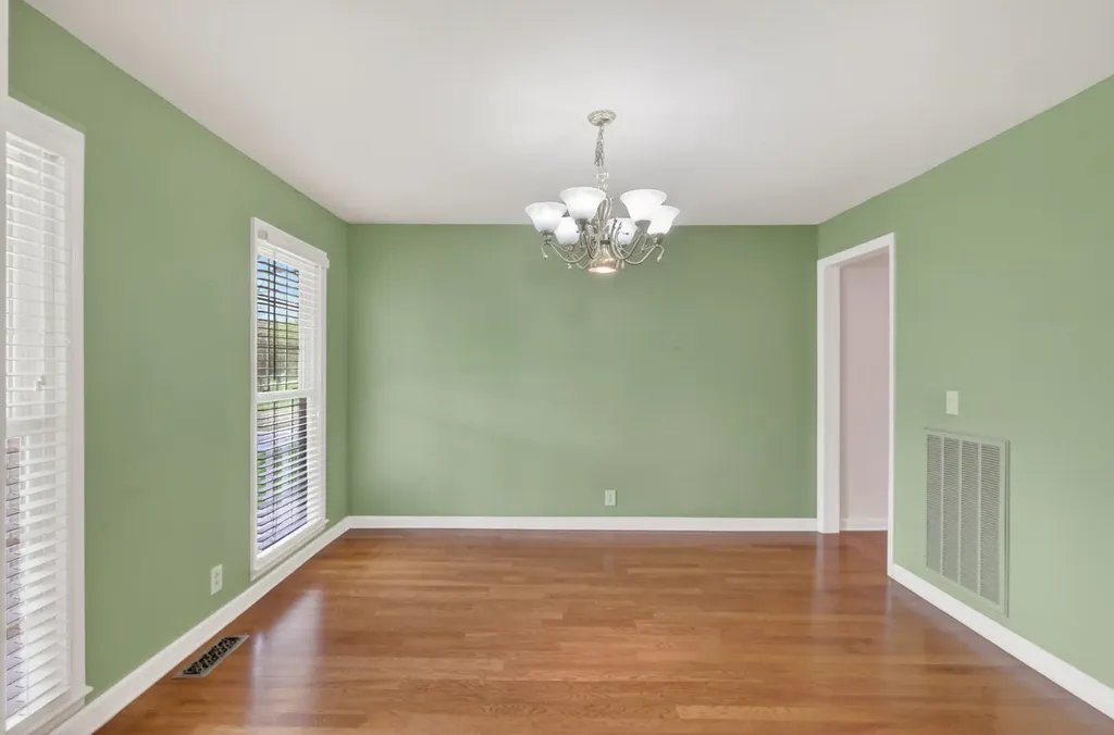 205 Bluegrass Circle Lebanon TN 37090