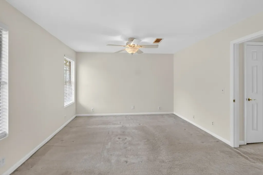 205 Bluegrass Circle Lebanon TN 37090