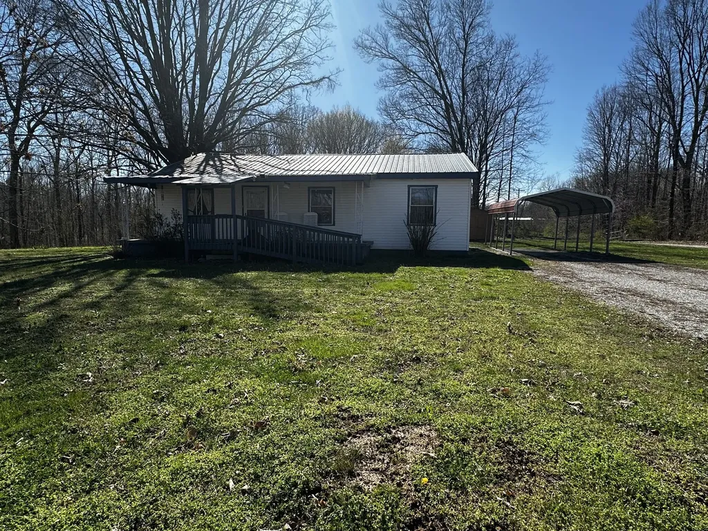 455 Eagle Factory Road Lawrenceburg TN 38464
