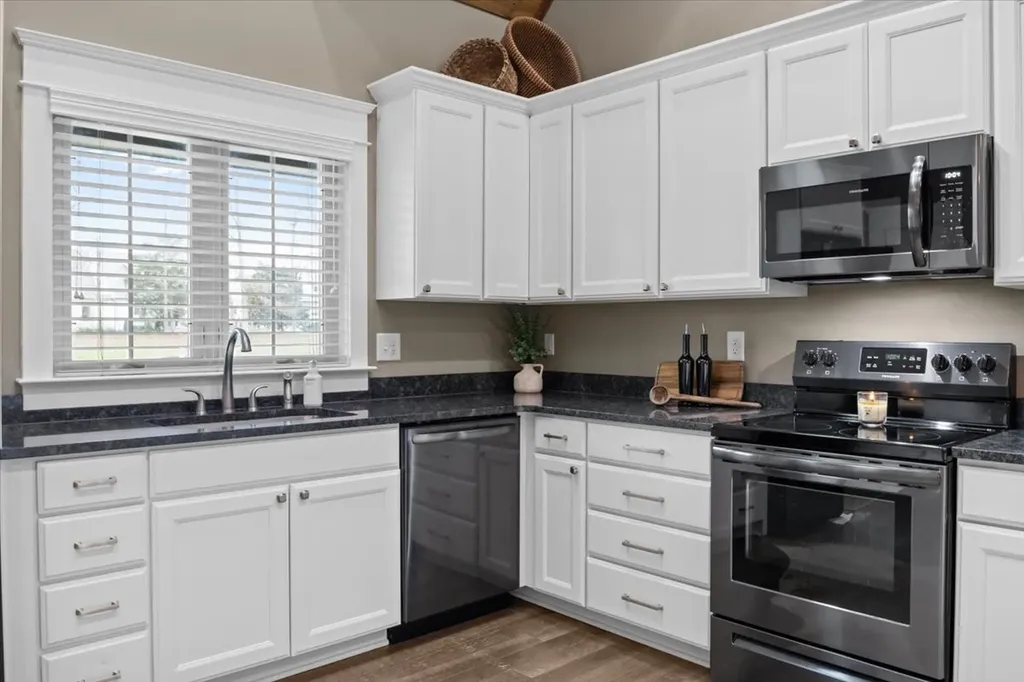 8006 Rose Ridge Pvt Lane Fairview TN 37062