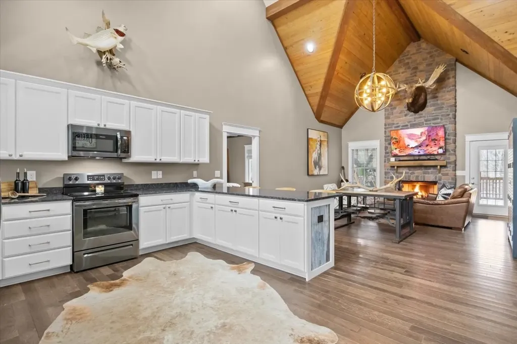 8006 Rose Ridge Pvt Lane Fairview TN 37062