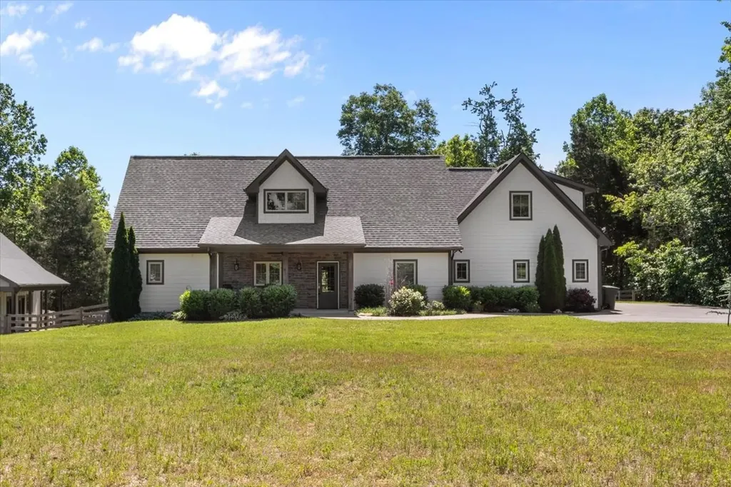 8006 Rose Ridge Pvt Lane Fairview TN 37062