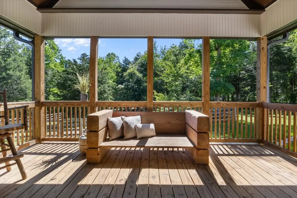 8006 Rose Ridge Pvt Lane Fairview TN 37062