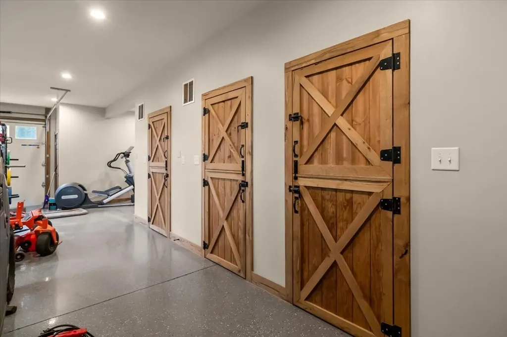 8006 Rose Ridge Pvt Lane Fairview TN 37062