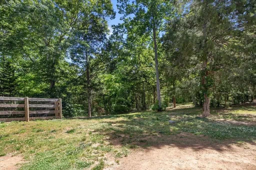 8006 Rose Ridge Pvt Lane Fairview TN 37062