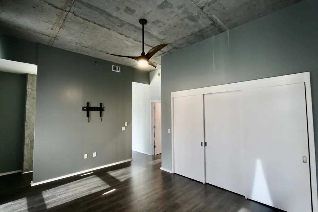 700 12th Ave, S Nashville TN 37203