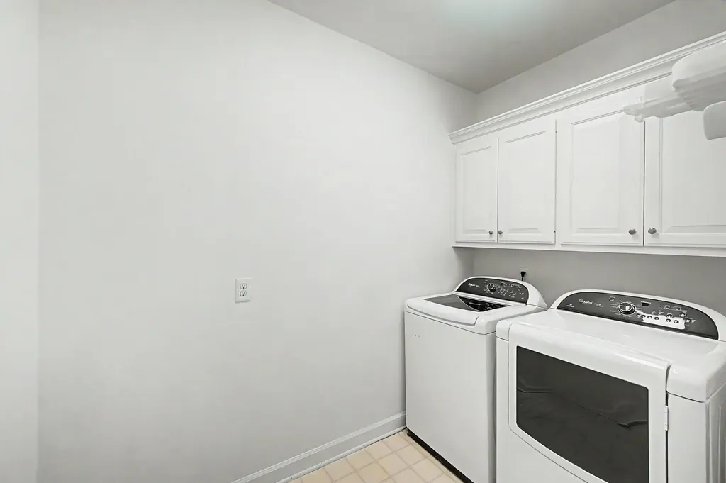 1605 Ardenwood Court Nashville TN 37215