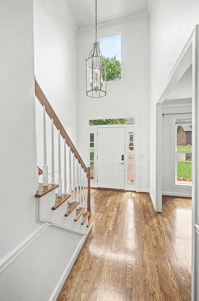 1605 Ardenwood Court Nashville TN 37215