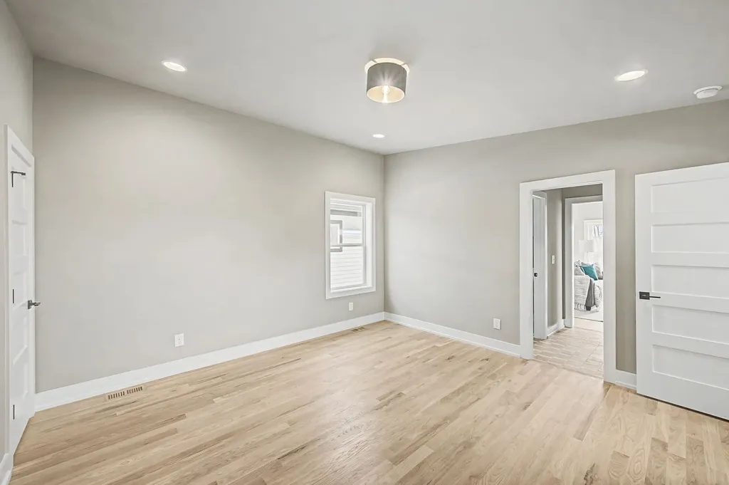 798 45th Avenue N Nashville TN 37209