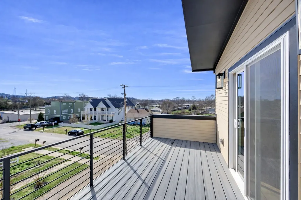 798 45th Avenue N Nashville TN 37209