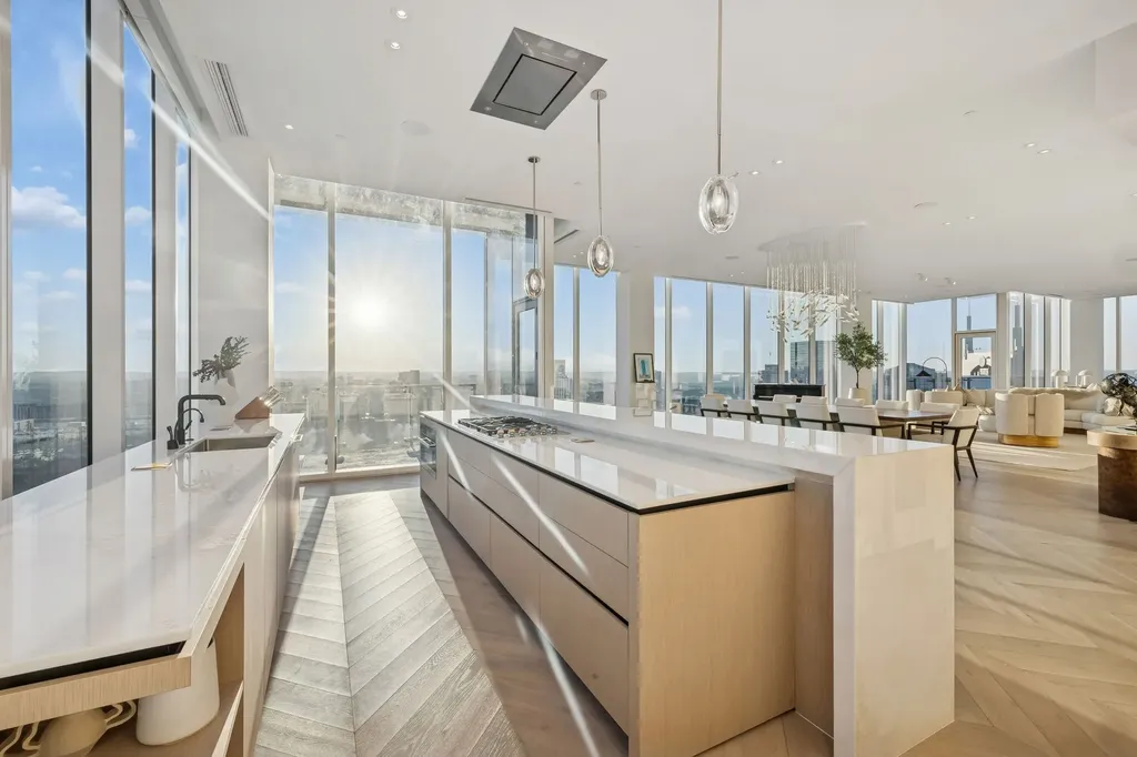 160 2nd Ave, S Nashville TN 37201