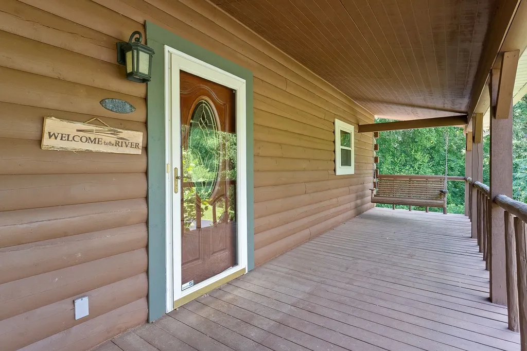 142 Rayahs Way Quebeck TN 38579