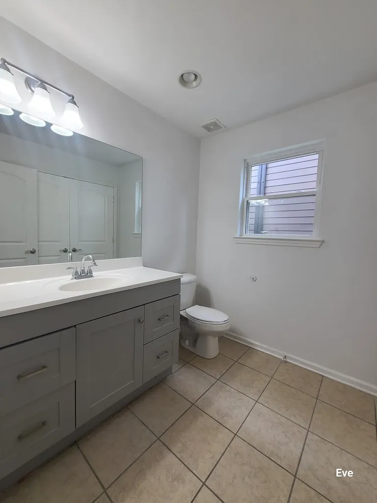 1920 16th Ave, N Nashville TN 37208