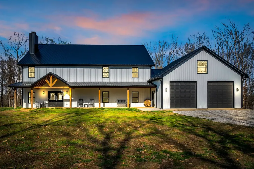 1658 Apache Trail Pegram TN 37143