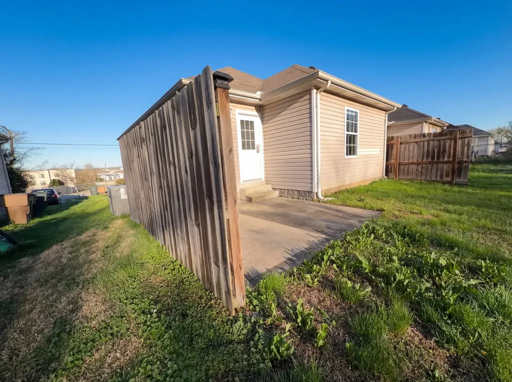 1513 Luton Street Nashville TN 37207
