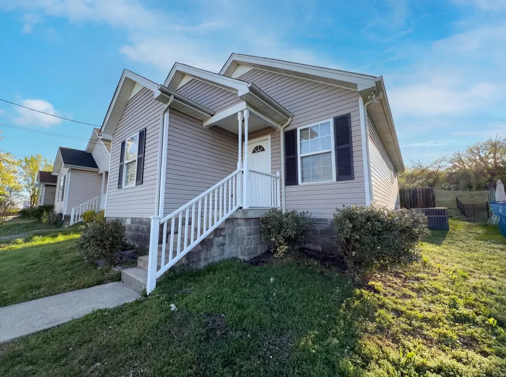 1513 Luton Street Nashville TN 37207