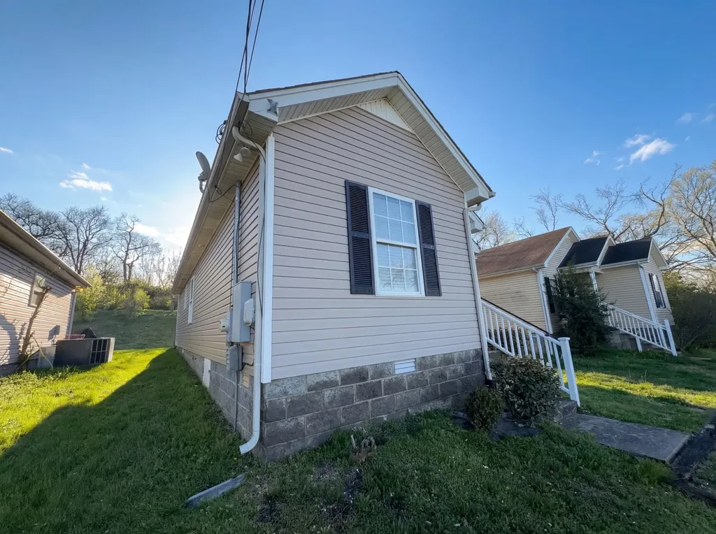 1513 Luton Street Nashville TN 37207