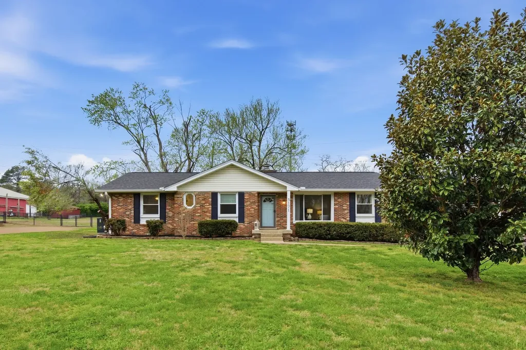 5171 Regent Drive Nashville TN 37220