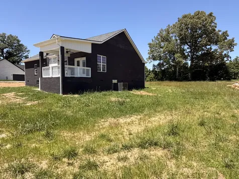 527 Old Hopkinsville Road Cadiz KY 42211