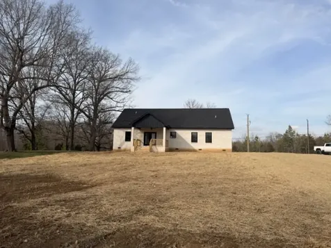 523 Old Hopkinsville Road Cadiz KY 42211