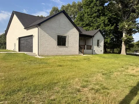 523 Old Hopkinsville Road Cadiz KY 42211