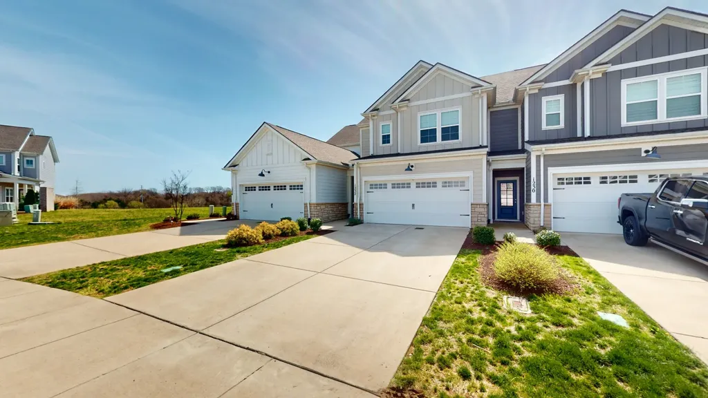 1232 June Wilde Ridge Spring Hill TN 37174