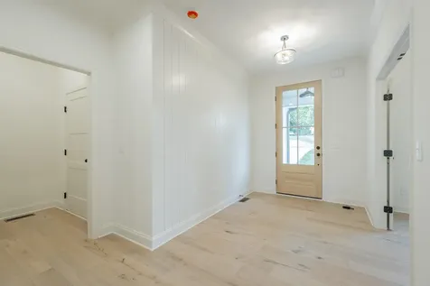 674 Courtney Lane Chattanooga TN 37415