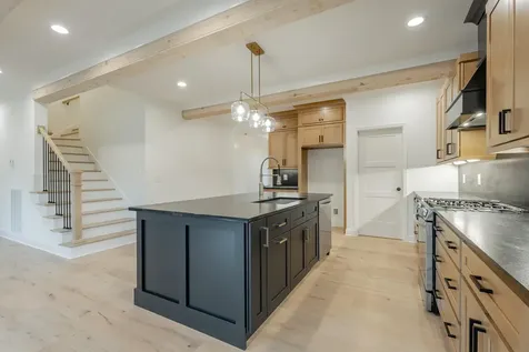 674 Courtney Lane Chattanooga TN 37415