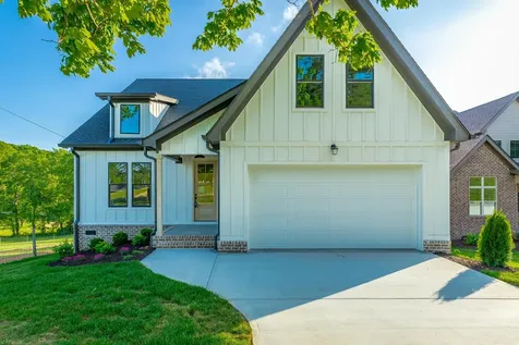 674 Courtney Lane Chattanooga TN 37415