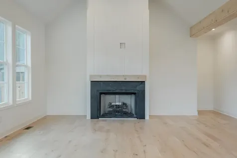 674 Courtney Lane Chattanooga TN 37415