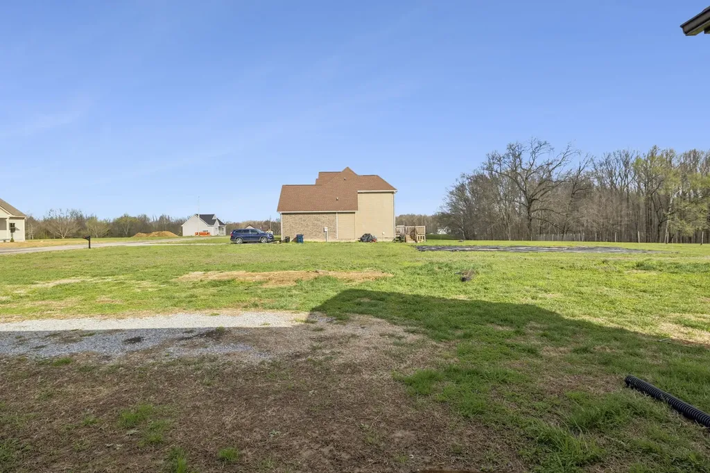 383 Old Coleytown Lane Lafayette TN 37083