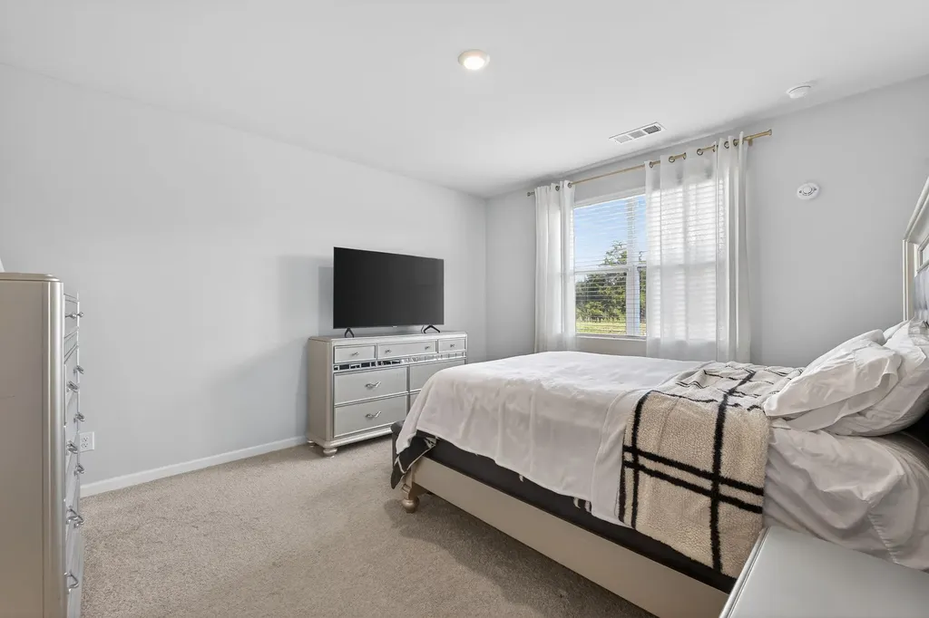 9032 Copenhagen Drive Murfreesboro TN 37129