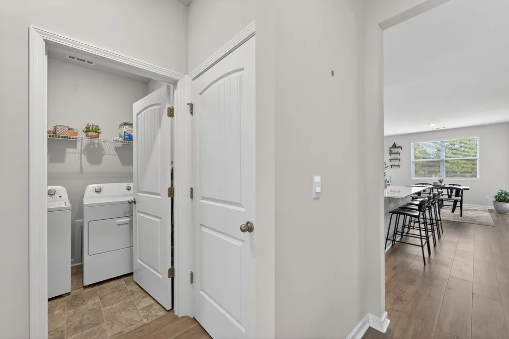 9032 Copenhagen Drive Murfreesboro TN 37129