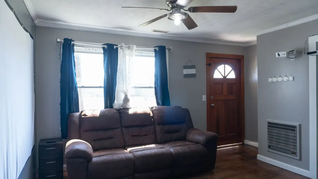 502 Church Street White Bluff TN 37187
